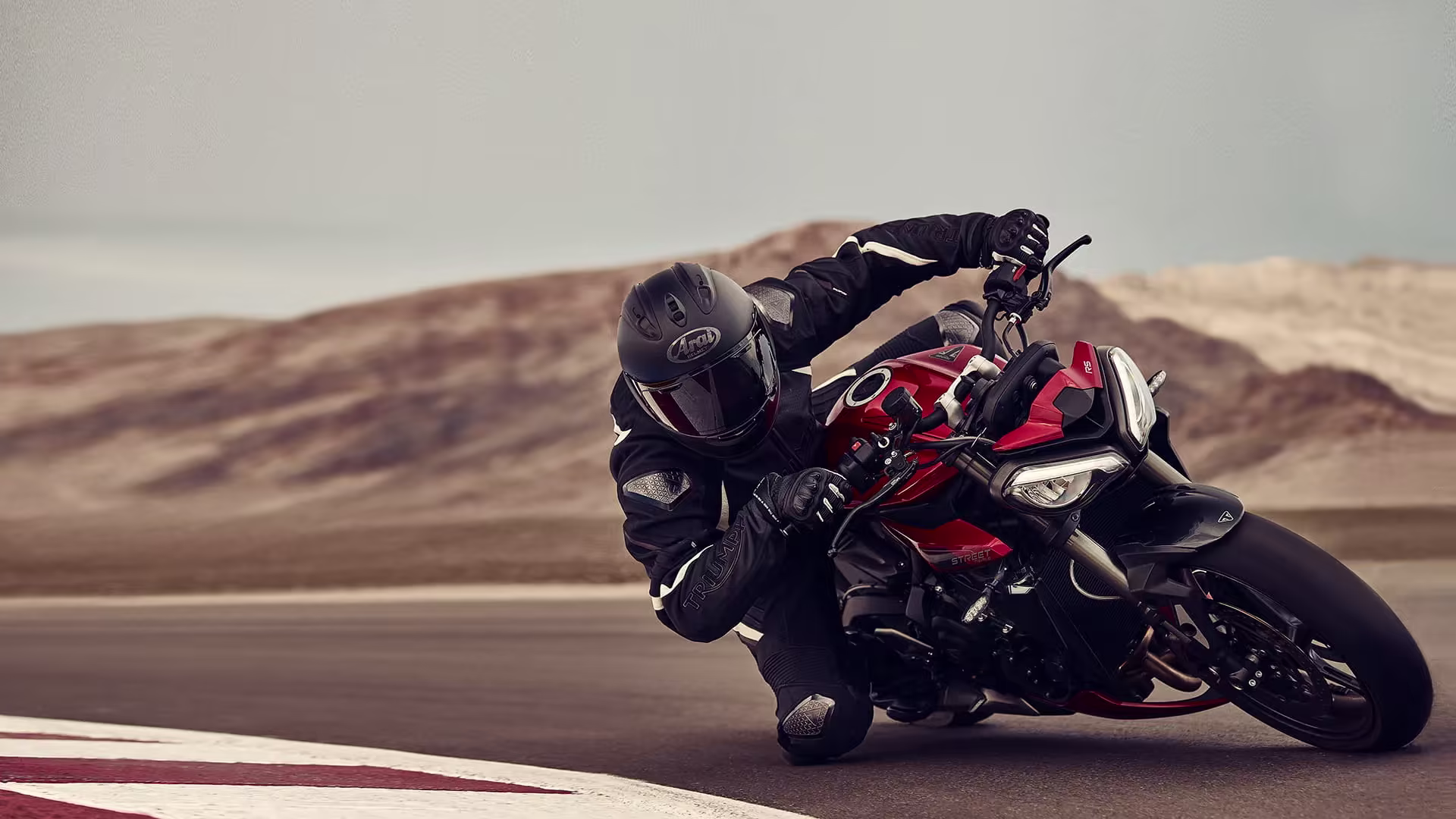 2025 Triumph Street Triple 765 in New Orleans, LA